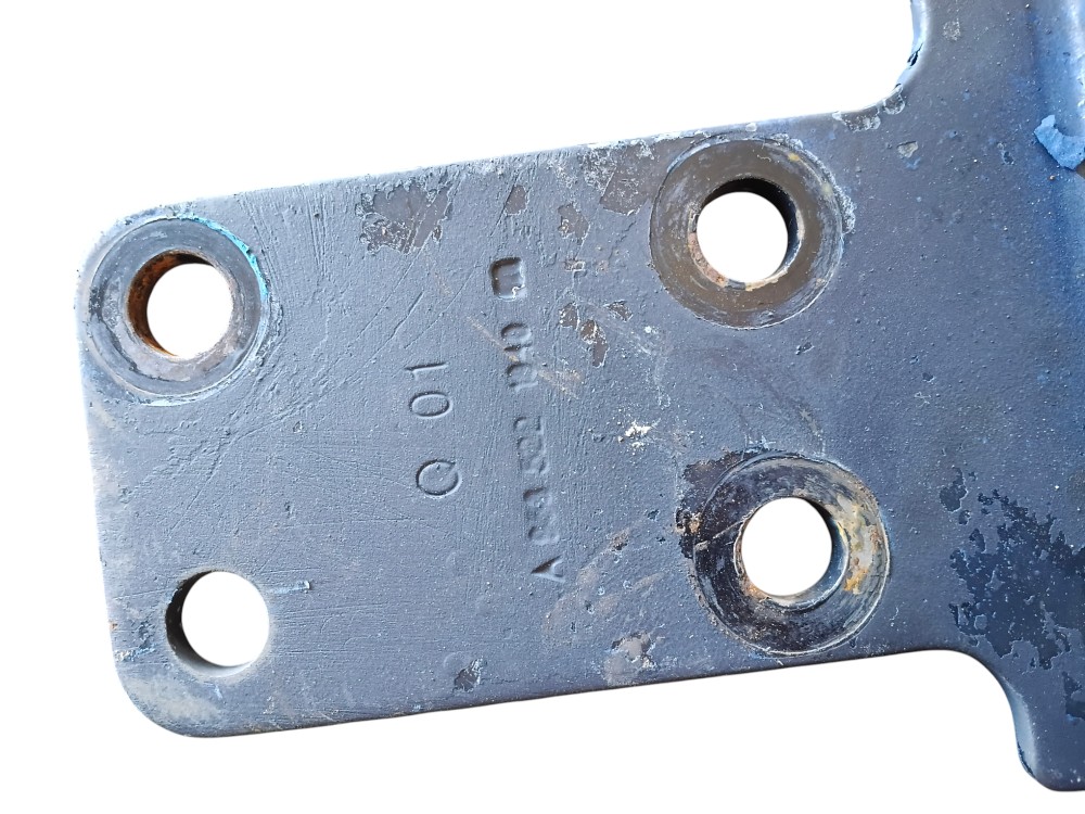 Suporte Fixação Paralama Entre Eixo Original Mb- A9585221940 2