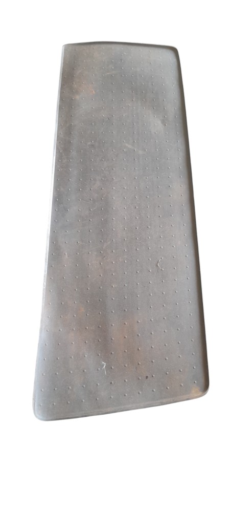 TAPETE DO PAINEL ORIGINAL MAN TGX – 81637150039