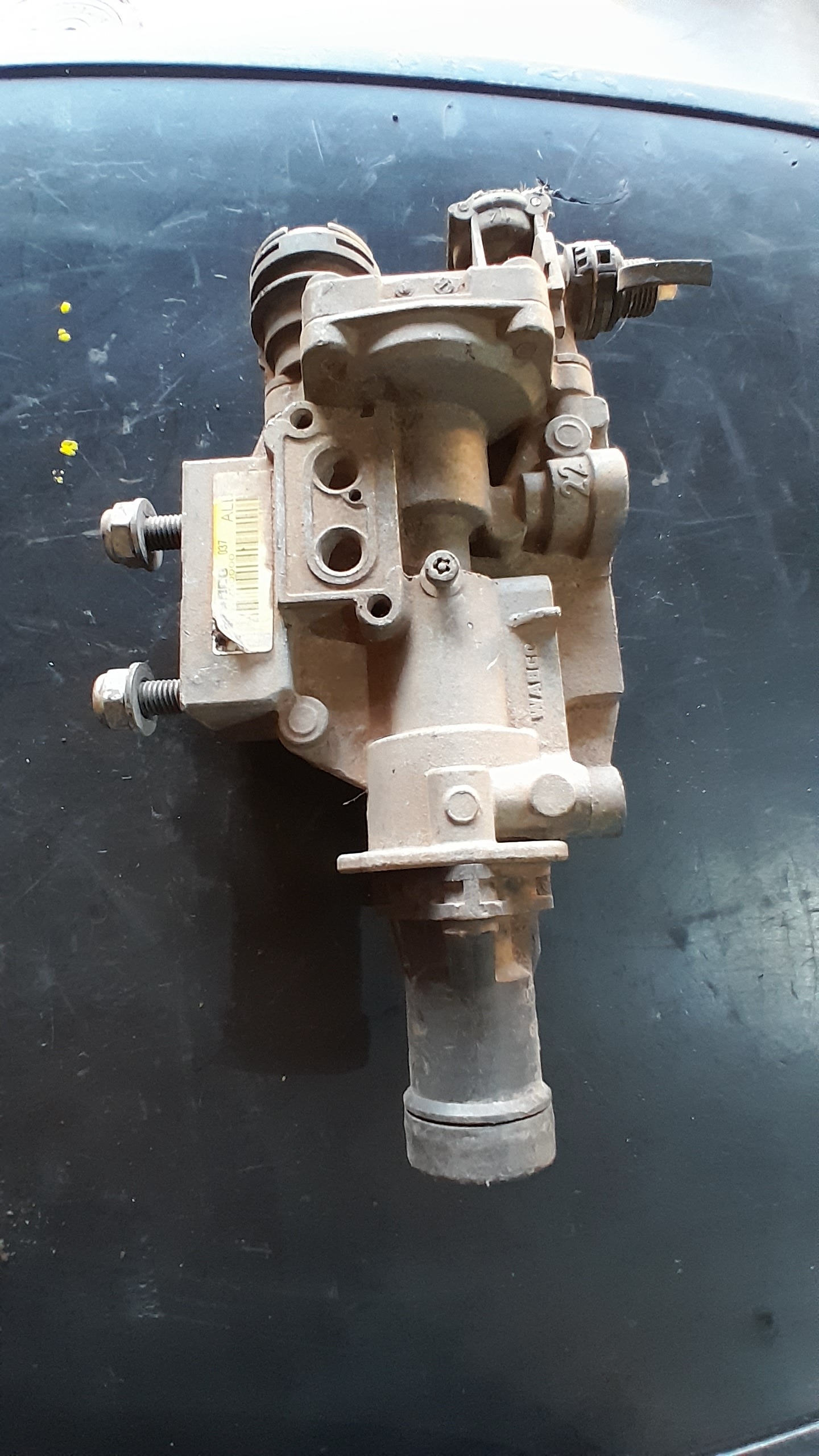 Válvula Sensível Suspensao Pneumática Vw Constellation 3