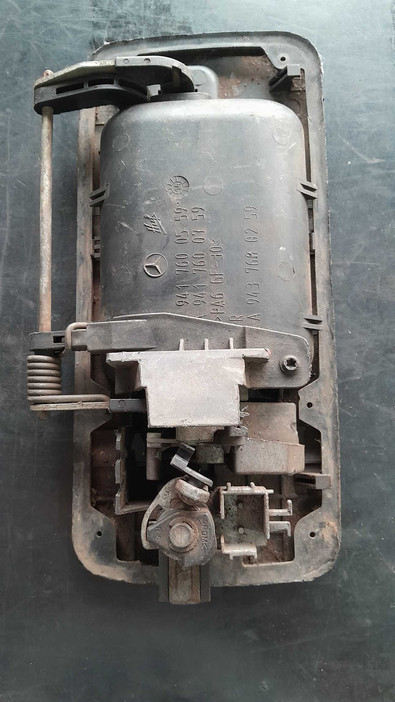 MAÇANETA EXTERNA DA PORTA LD MERCEDES BENZ A9417600559 2