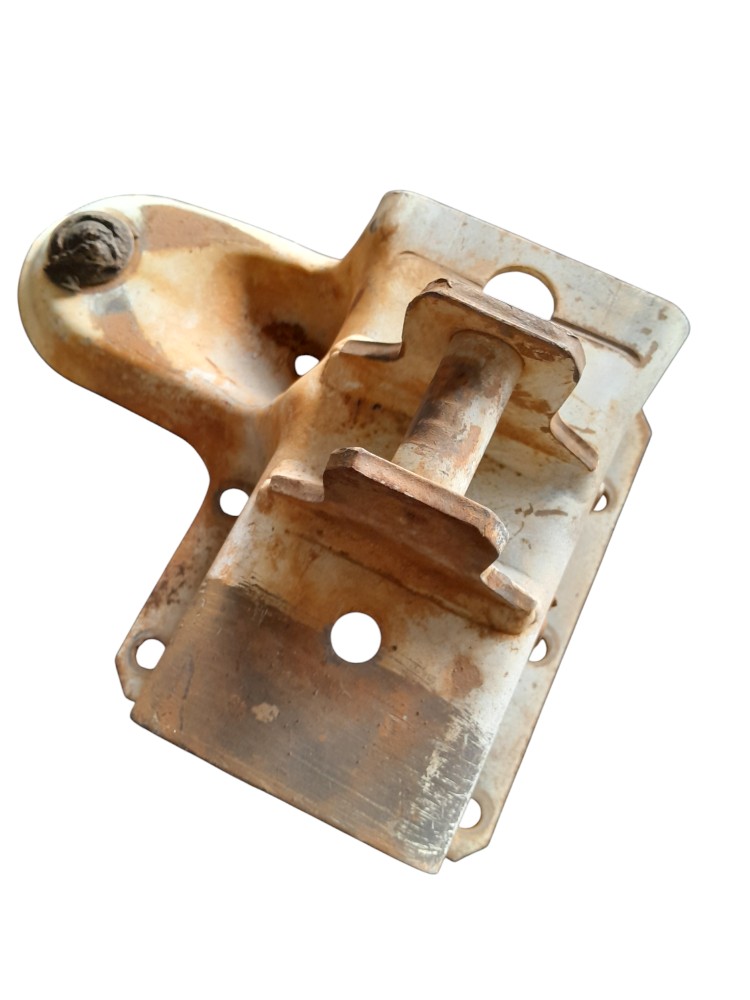 Suporte Trava Traseira Le Cabine Original Volvo Fh- 20793309 3