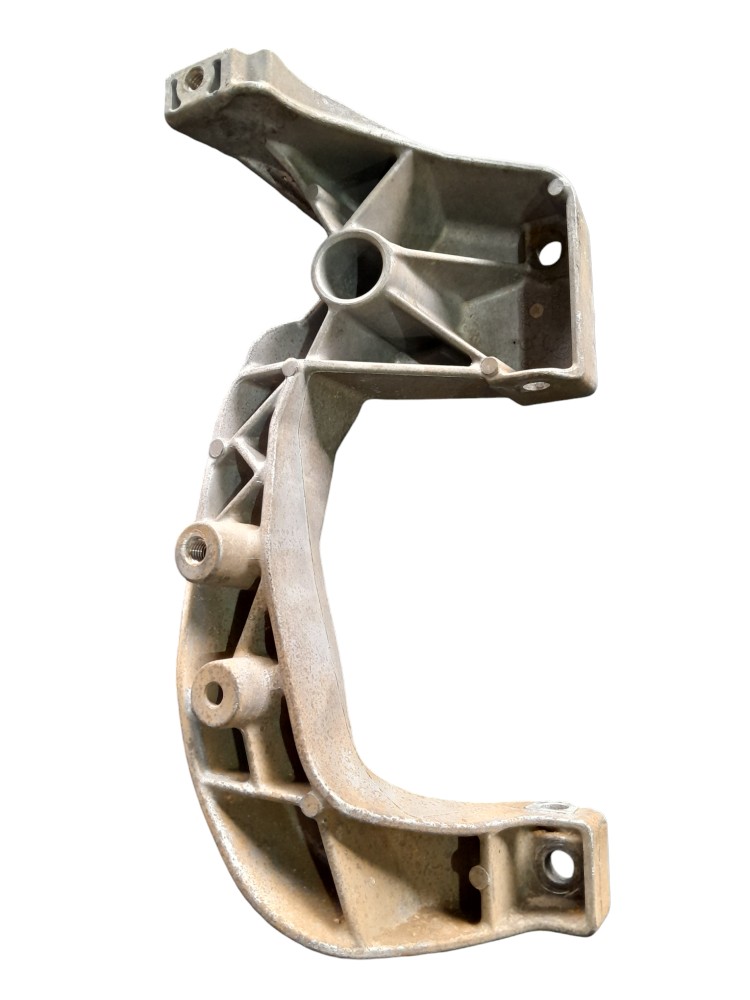 Suporte Farol Mercedes Benz Axor 1933 Le – 9408851231 2