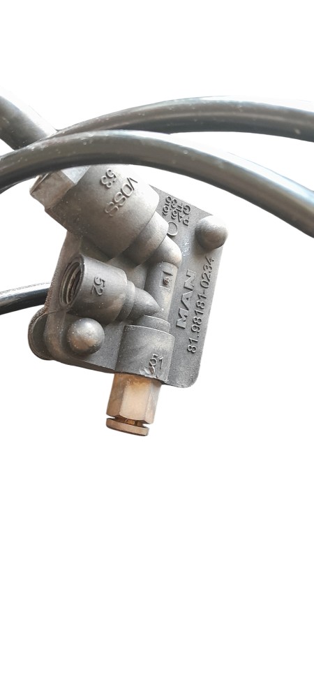 Regulador Pressão Sistema Freio Original Man Tgx-81981810234 3