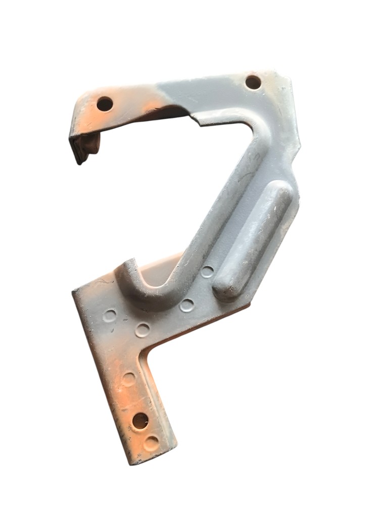 SUPORTE DO QUEBRA SOL EXTERNO ORIGINAL SCANIA 124 – 1434361 2