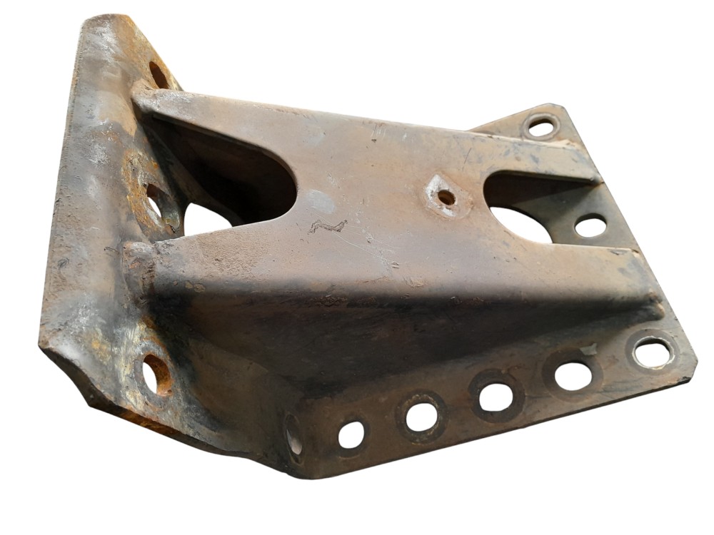 Cantoneira Chassi Travessa Iveco Stralis Original 5