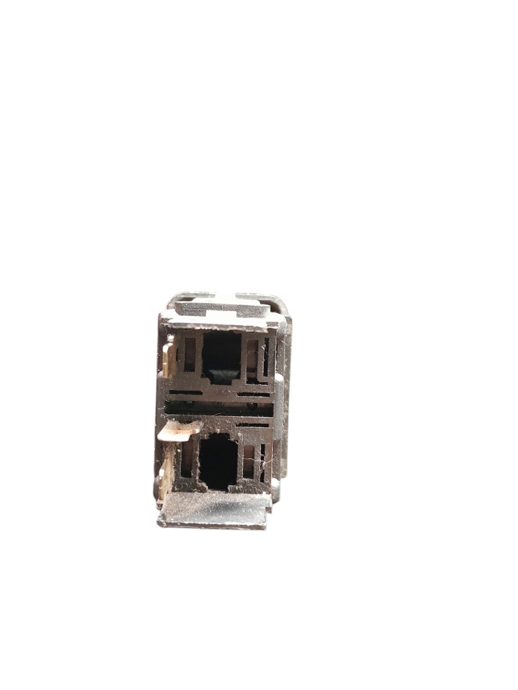 BOTÃO INTERRUPTOR MOTOR SCANIA – 383744 2
