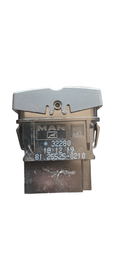 BOTÃO INTERRUPTOR ELEVAÇÃO EIXO ORIGINAL MAN TGX-81255250210 2