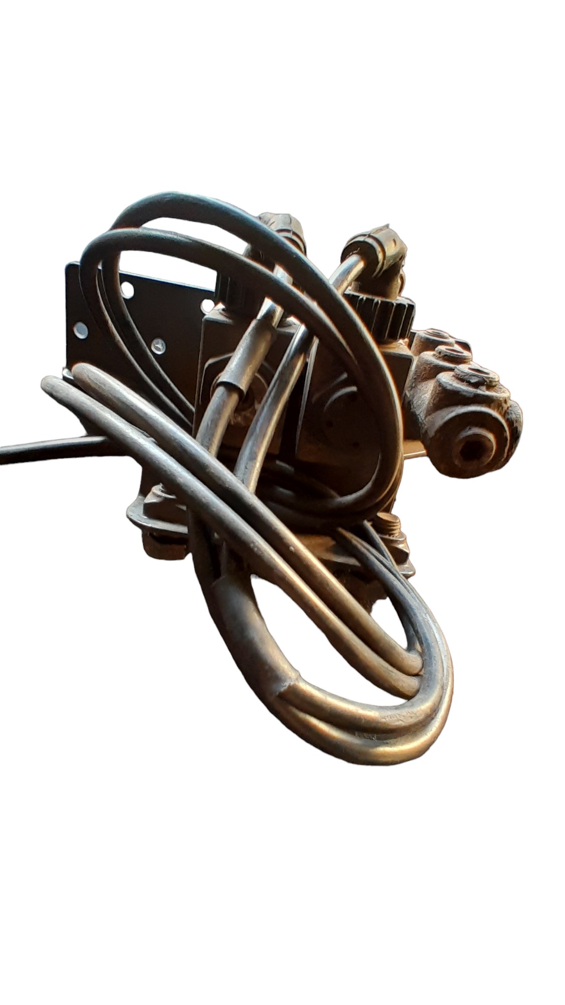 Suporte Com Válvulas Solenoide Suspensão Scania R440 2