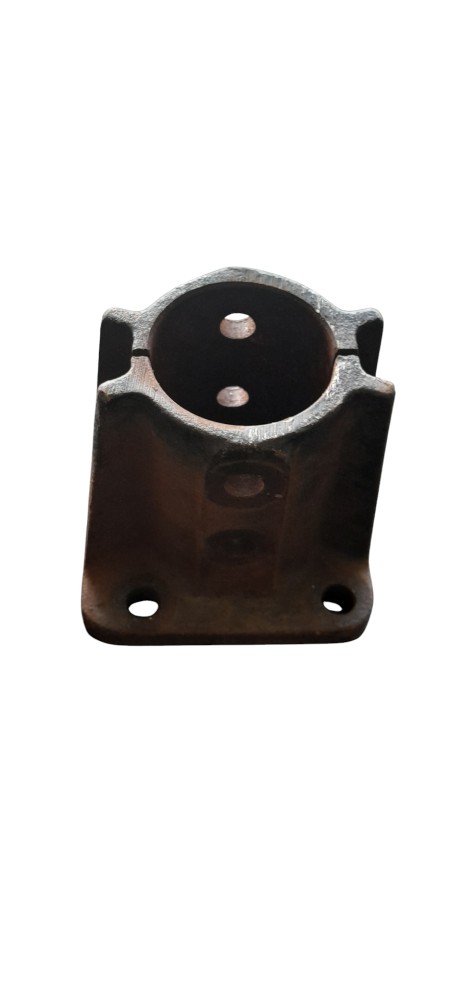 Suporte Do Estribo Original International 9800 – 1655085c1 5