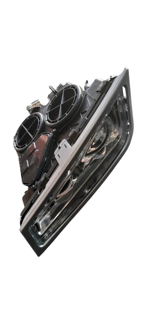 Farol De Milha Duplo Le Volvo Fh D13 – 21297918 2