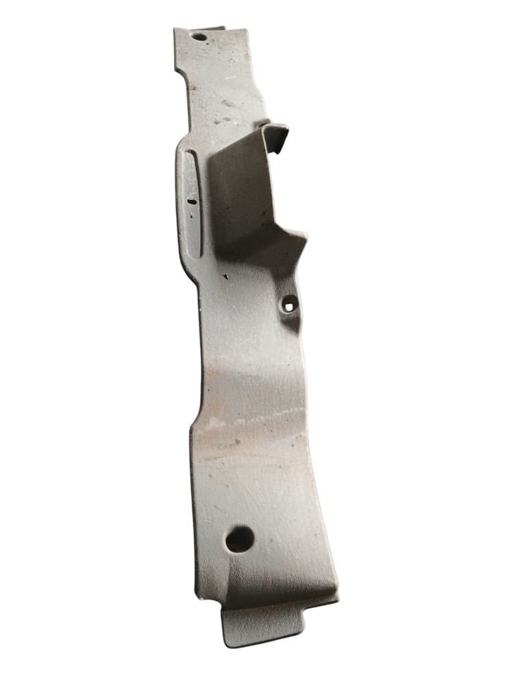 TAMPA ACABAMENTO PAINEL ORIGINAL SCANIA S4 – 1361538 1