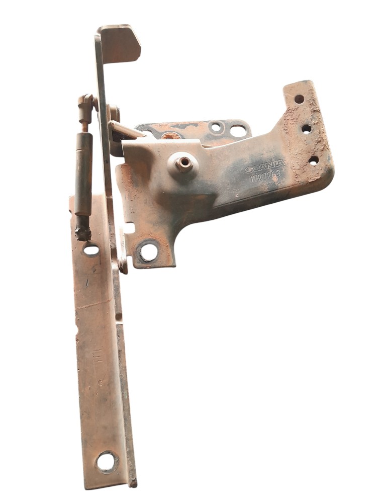 Dobradiça Grade Inferior Le Original Scania Pgr S5 – 1727263 2