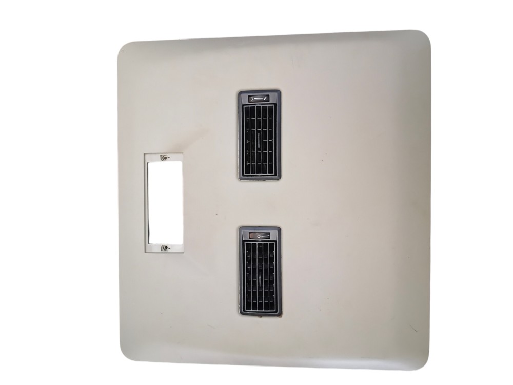 TAMPA CLIMATIZADOR C/ DIFUSOR AR ORIGINAL VOLVO FH4-82467306 2