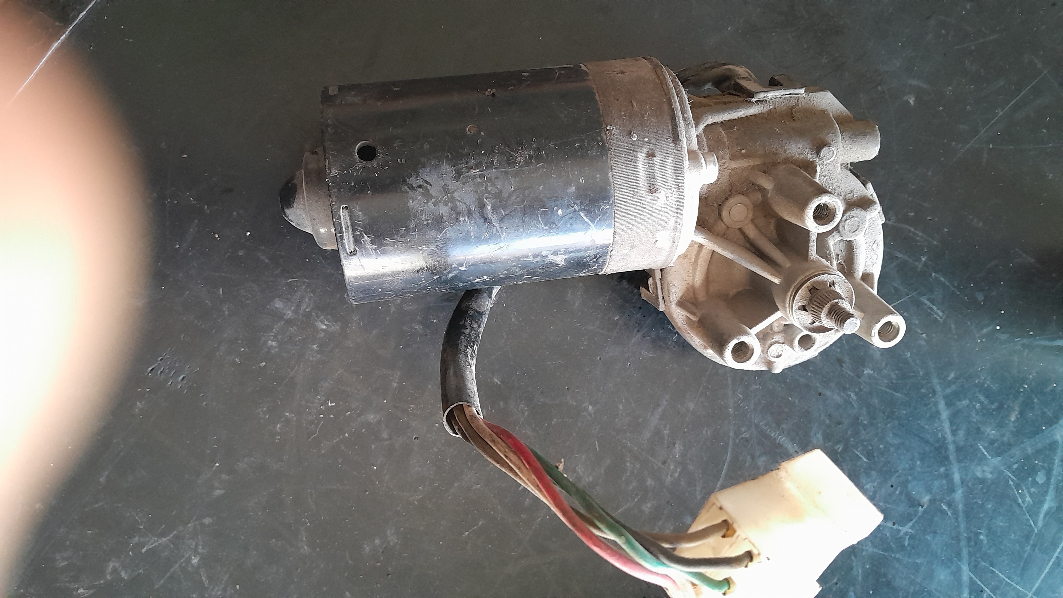 MOTOR LIMPADOR PARABRISA MERCEDES BENZ  CK6086 2