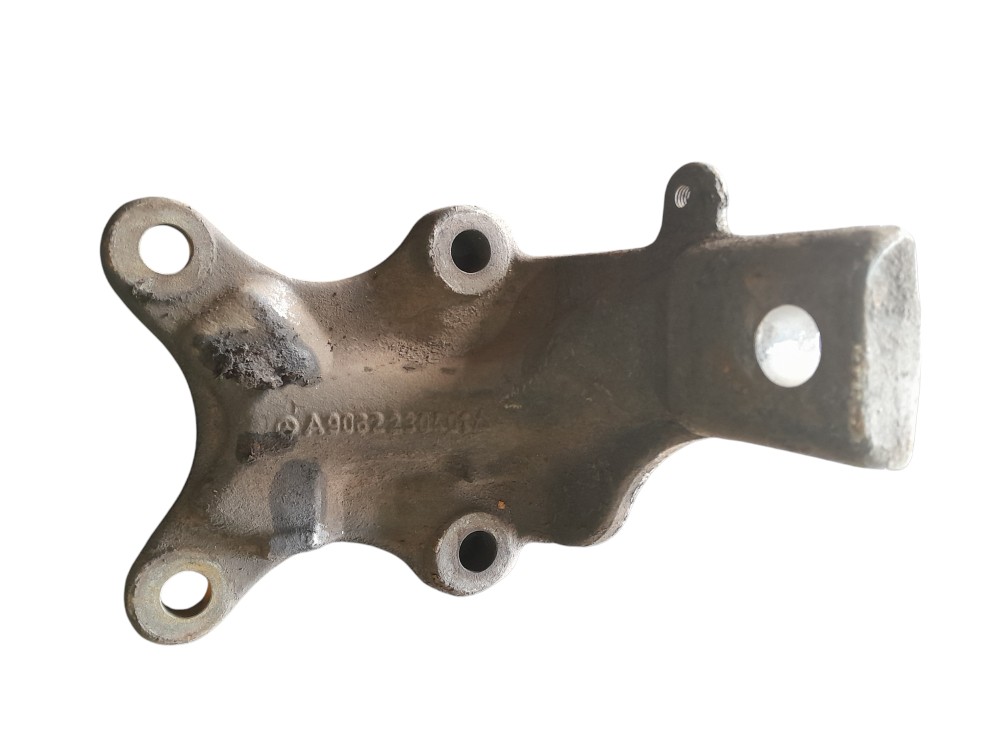 Suporte Fixação Motor Le Mercedes Benz – A9062230401 3