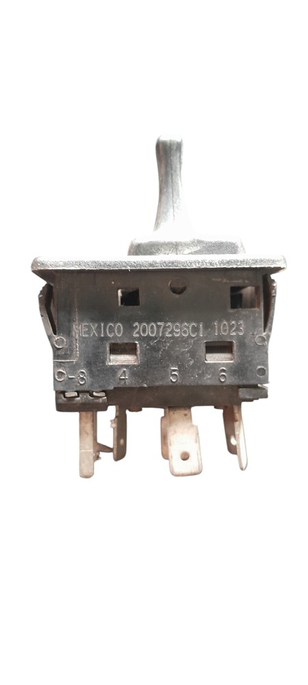 Botão Interruptor Farol International 9800 – 2007296c1 3