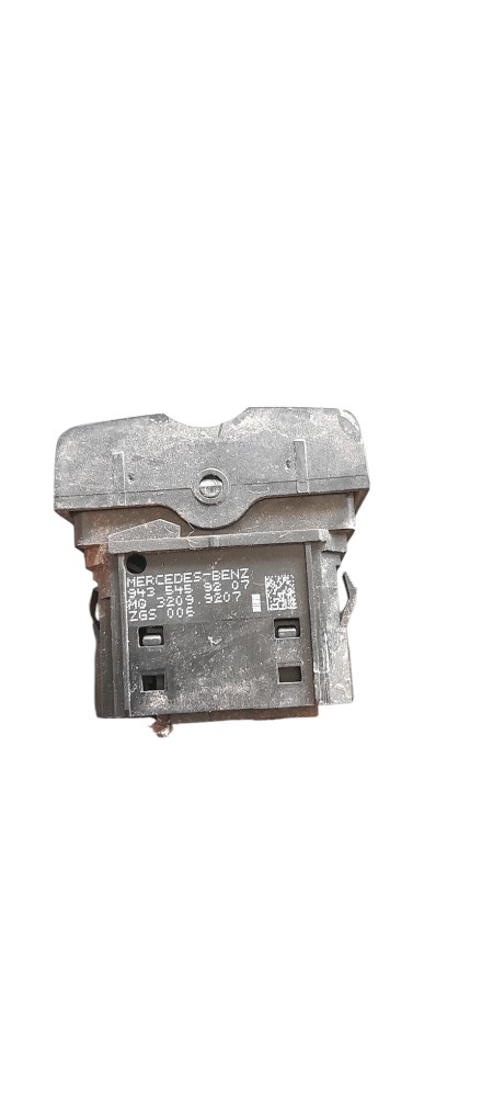 BOTÃO INTERRUPTOR FREIO PAINEL ORIGINAL MERCEDES -9435459207