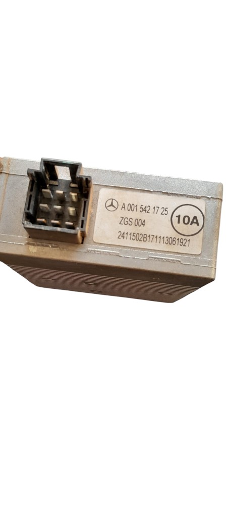 MÓDULO CONVERSOR VOLTAGEM ORIGINAL MERCEDES – A0015421725