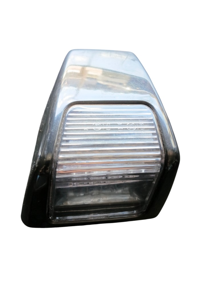 LANTERNA PISCA SETA LD VOLVO FH 13 – 82114500
