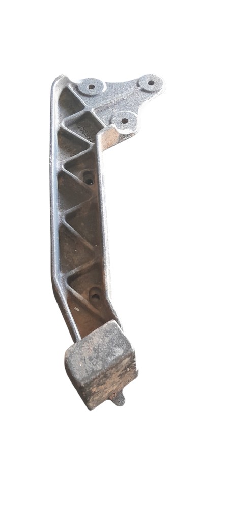 SUPORTE DO ESTRIBO LD ORIGINAL MERCEDES AXOR – A9406660531
