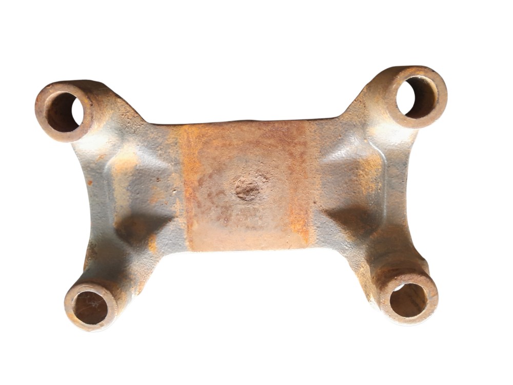 Suporte Feixe De Mola Fixação Diferencial Scania – 1387418 3