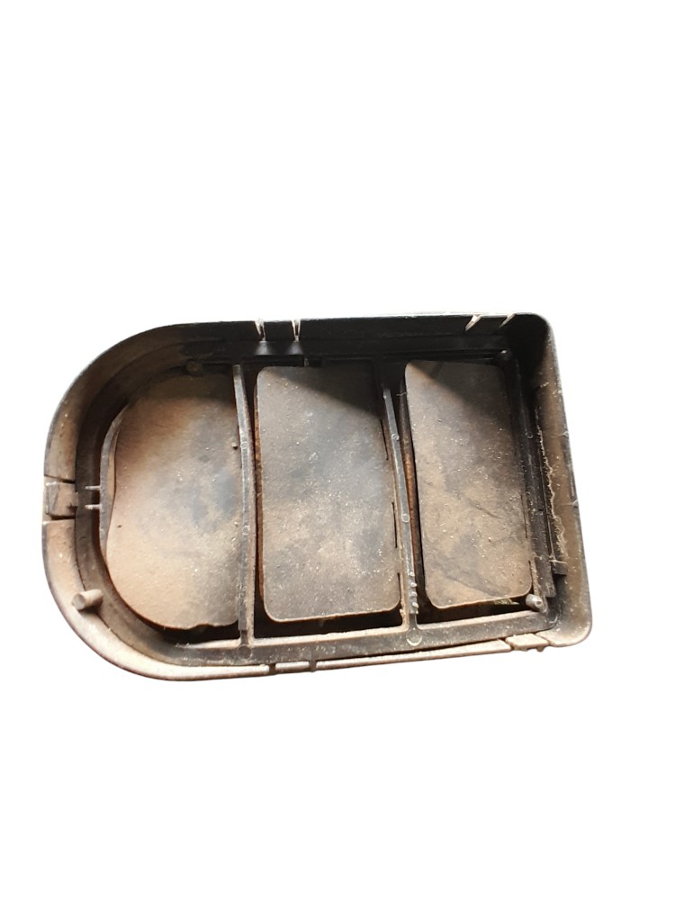 Acabamento Tampa Defletor De Ar Original Volvo Fh – 1098606 3