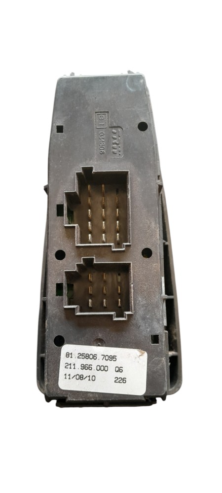 BOTÃO VIDRO ELÉTRICO LD ORIGINAL MAN TGX – 81258067095