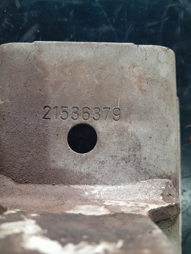 Suporte Fixação Fechadura Original Volvo – 2156379 5