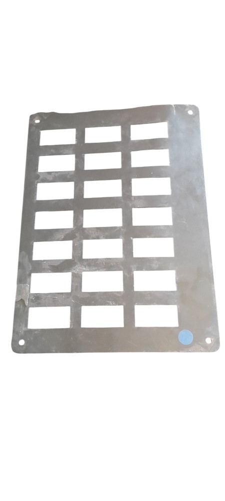 Moldura Painel Botões International 9800 6×2 – 3570345c2 2
