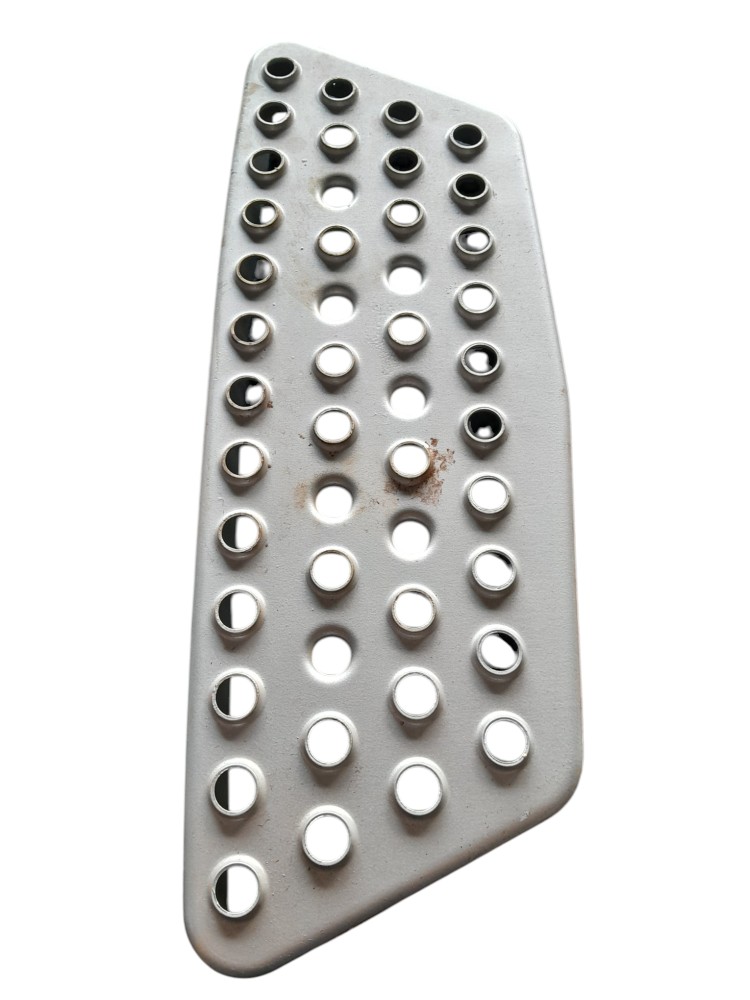 PISANTE ESTRIBO SUPERIOR MAN TGX VW METEOR – 2V5821688 2