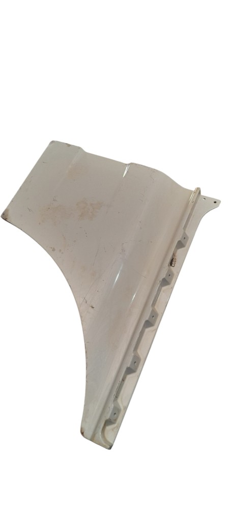 Moldura Extensão Porta Le Original Man Tgx – 81662100023 3
