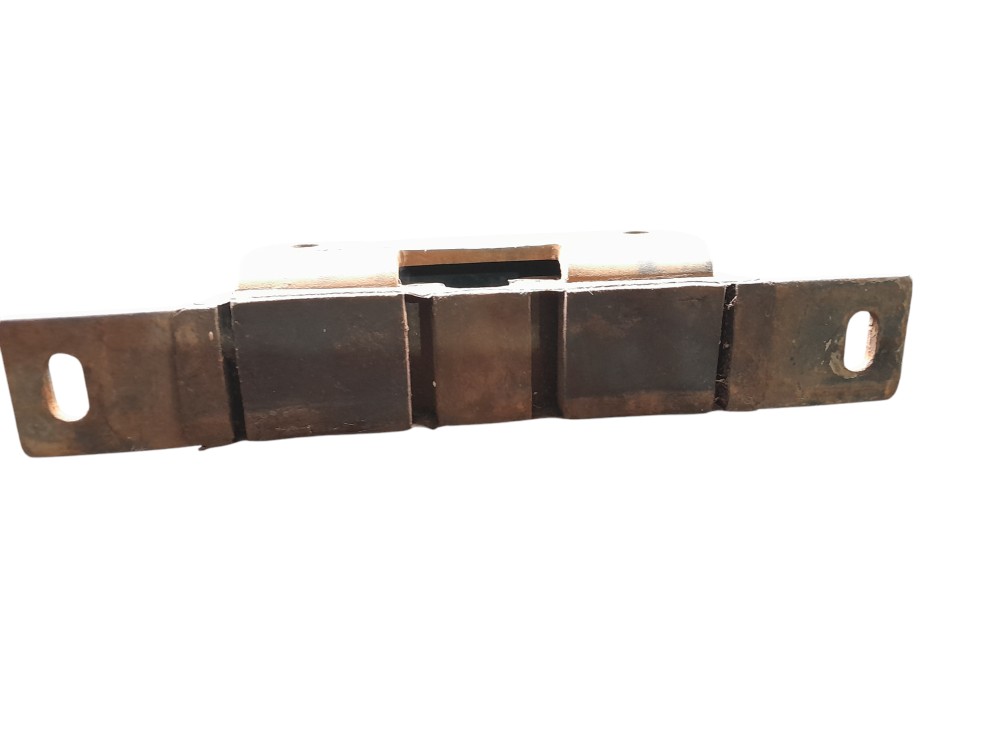 Suporte Original Para Caminhões 3