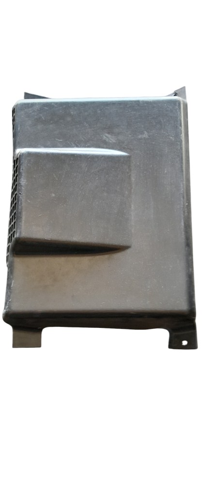 Acabamento Defletor Ar Original Mercedes Benz – A9798310036 2
