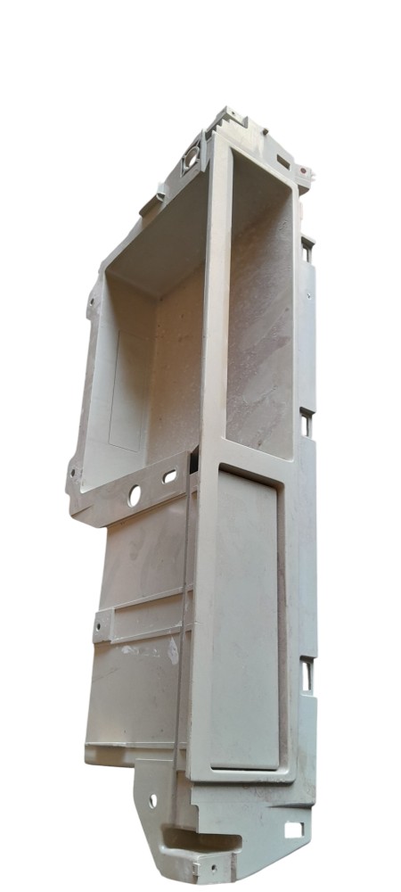 ACABAMENTO DA CABINE ORIGINAL VOLVO FH NEW – 82868142 2