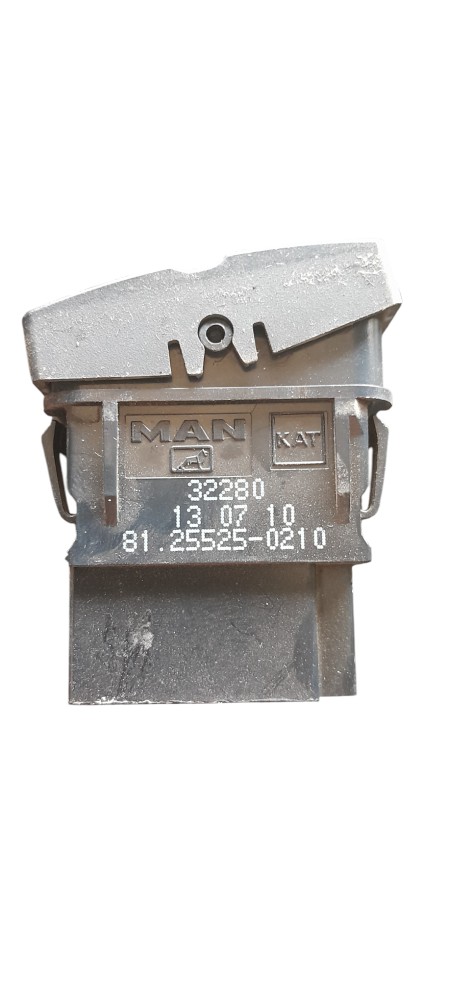 BOTÃO INTERRUPTOR EIXO DIFERENCIAL MAN TGX – 812552502110
