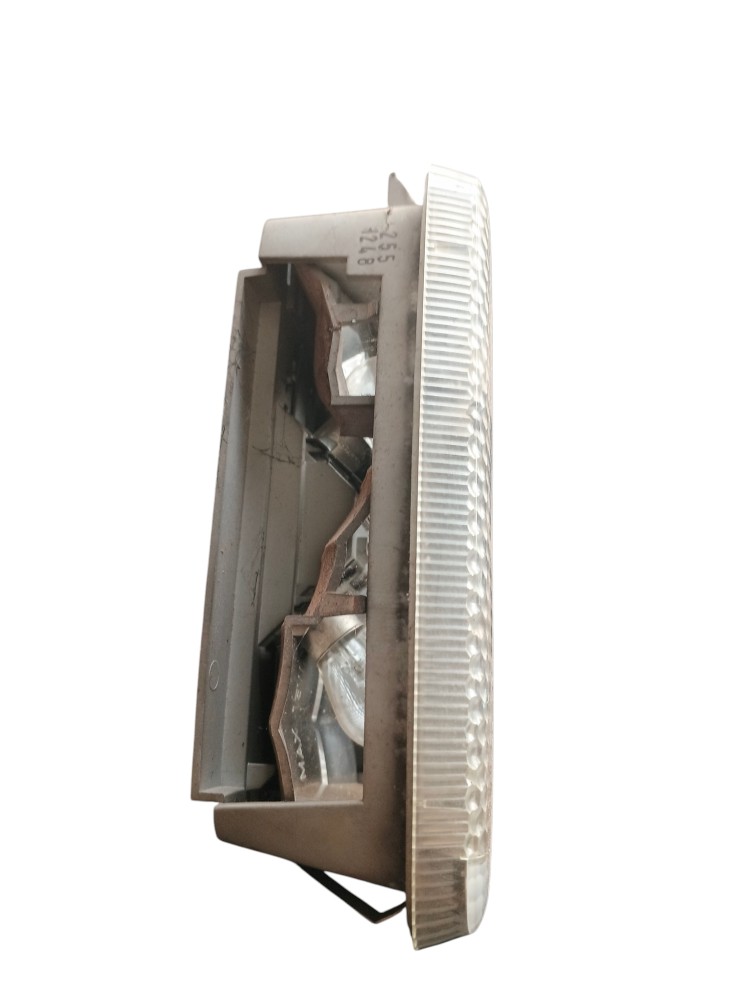 LANTERNA LEITURA TETO ORIGINAL SCANIA S5 – 158940 4