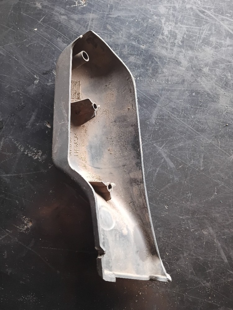 TAMPA DOBRADIÇA DA PORTA LE ORIGINAL SCANIA PGR – 1479758