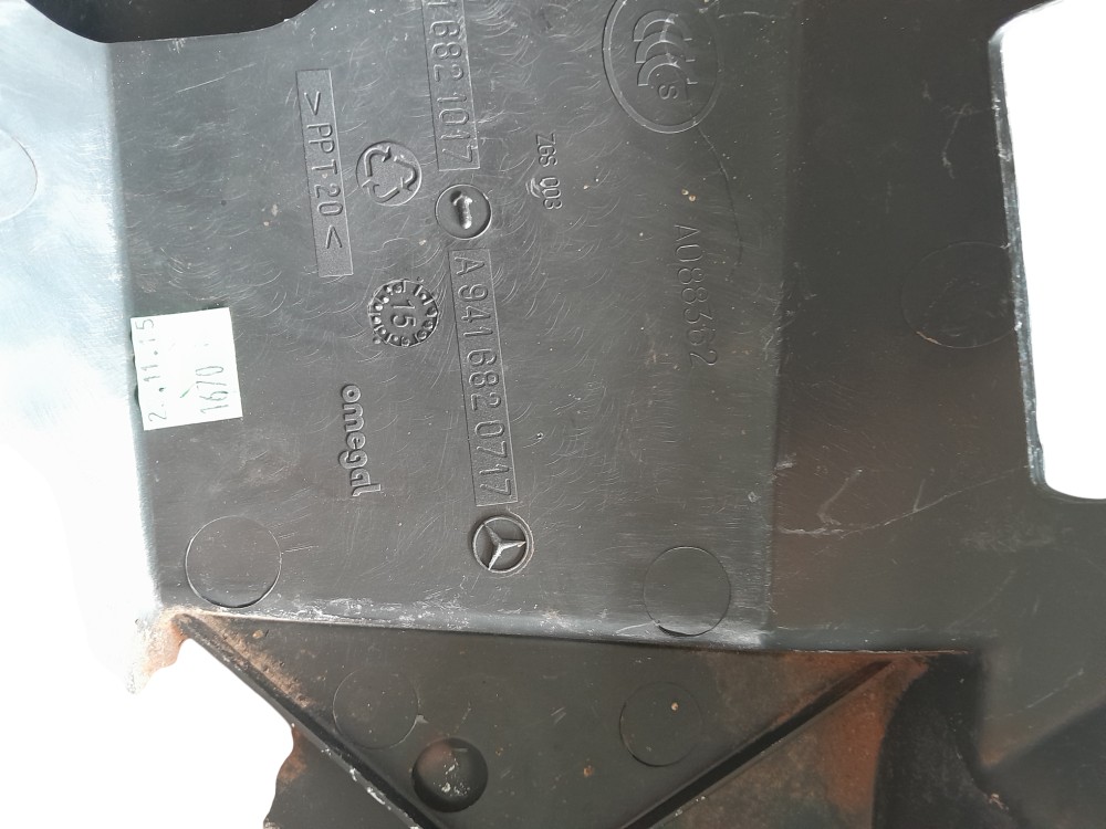 Acabamento Inferior Le Original Mercedes Benz – A9416821017 2