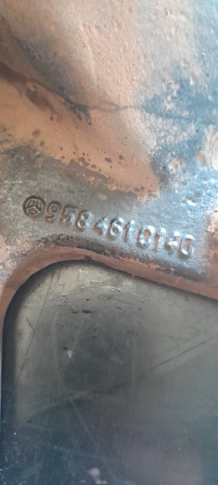 Suporte Caixa Direção Hidráulica Mercedes Axor – 9584610140 3