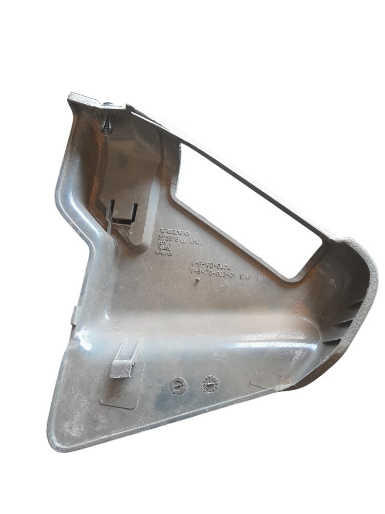MOLDURA DUTO DE AR PAINEL LE ORIGINAL VOLVO FH – 3175576 2