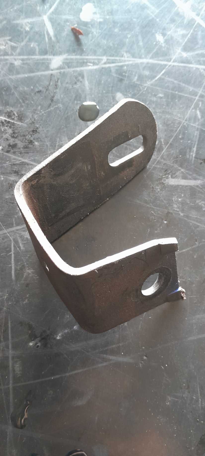 Suporte Do Motor Dianteiro Original Volvo Fh D13