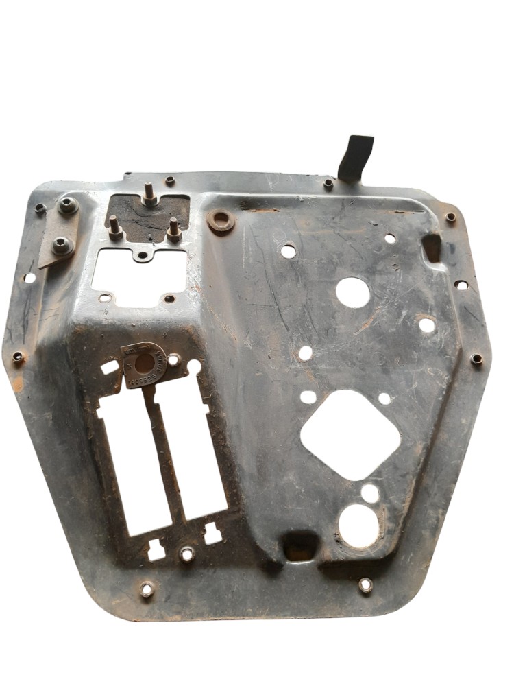 Suporte Montagem Pedal Original Scania S4 – 1413825 2