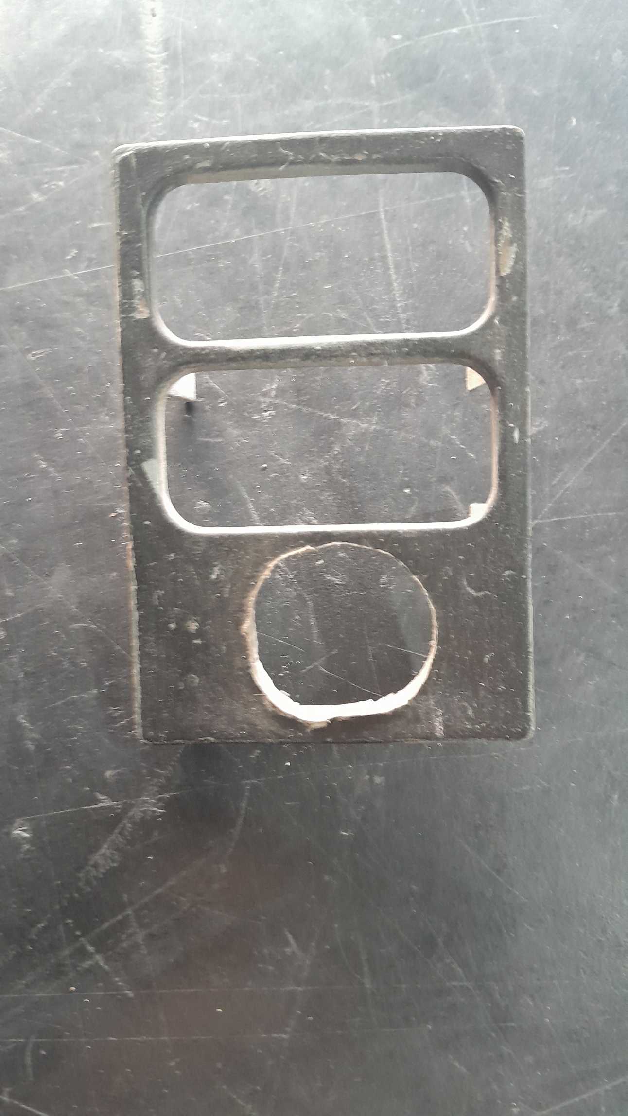 TAMPA PLÁSTICO PAINEL MERCEDES BENZ ORIGINAL – 6886897439
