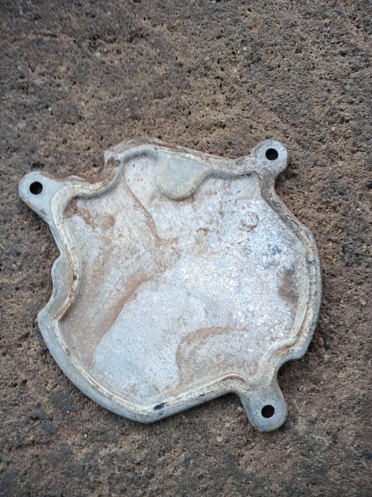 TAMPA DE DISTRIBUIÇÃO ORIGINAL VOLVO FH D13 – 24425938