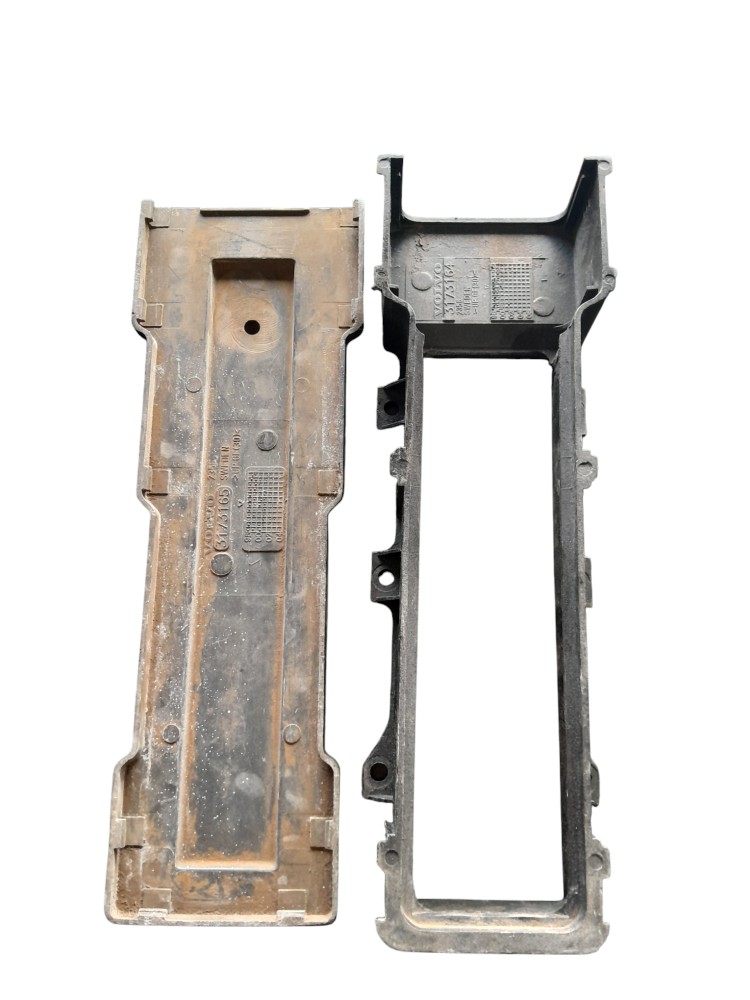 Acabamento C/ Tampa Suporte Cabine Volvo Original – 3173164 4