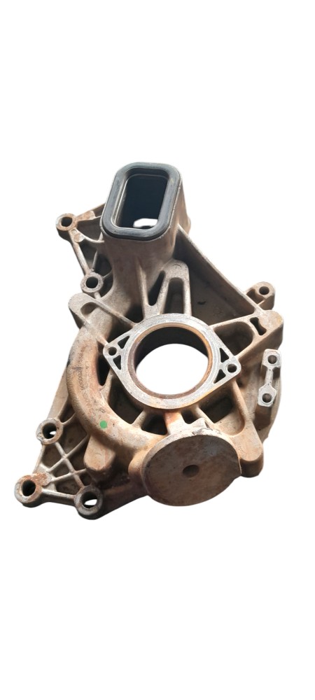 TAMPA DA BOMBA DAGUA ORIGINAL VOLVO FH D13 – 90000241 3