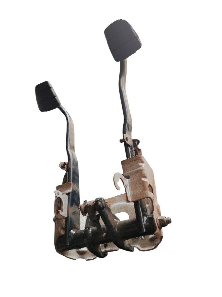 PEDAL FREIO E EMBREAGEM ORIGINAL SCANIA S5 – 1729789 2