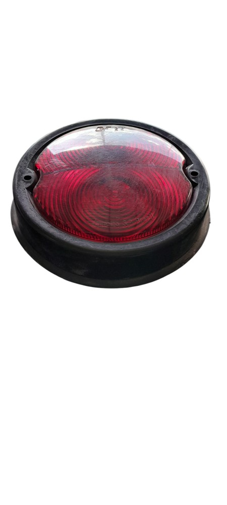 Lanterna Traseira Universal Vermelha – Gf211 3