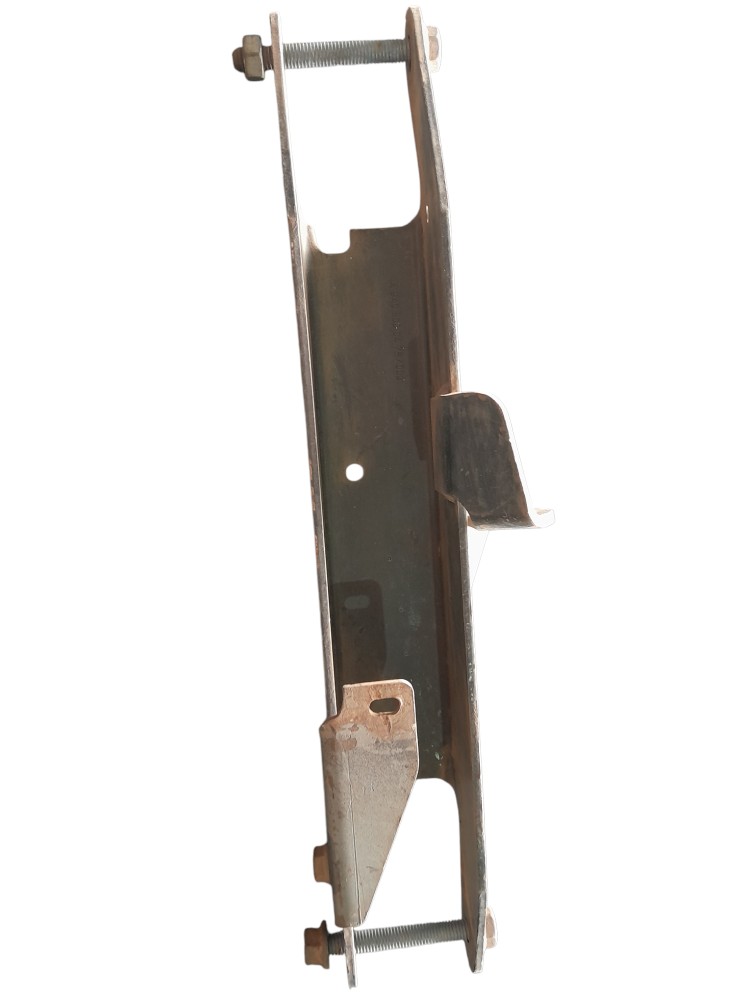 Suporte Radiador Fixador Cabine Mercedes Ld – A9405000476 2