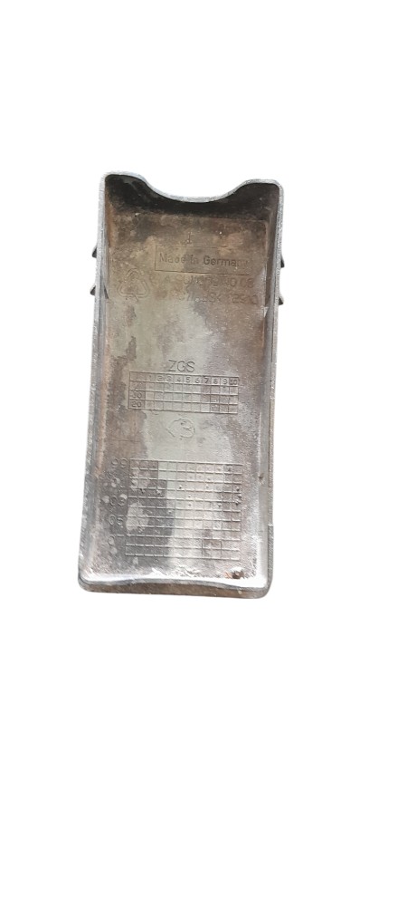 Acabamento Luz Teto Original Mercedes Benz – A9016894008 2